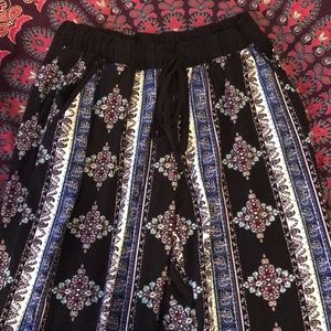 Joggers pants that are tight around butt